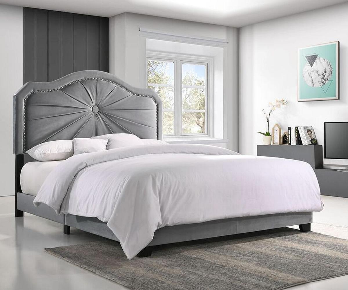 Embla Queen Bed