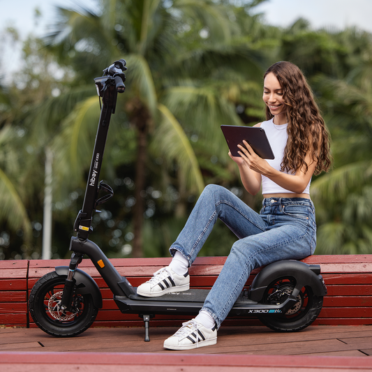 Hiboy X300 Electric Scooter 37 Km/hr 60Km Range Big Wheel for Hill Climbing Free Helmet 3 Years Payment Plan RBC