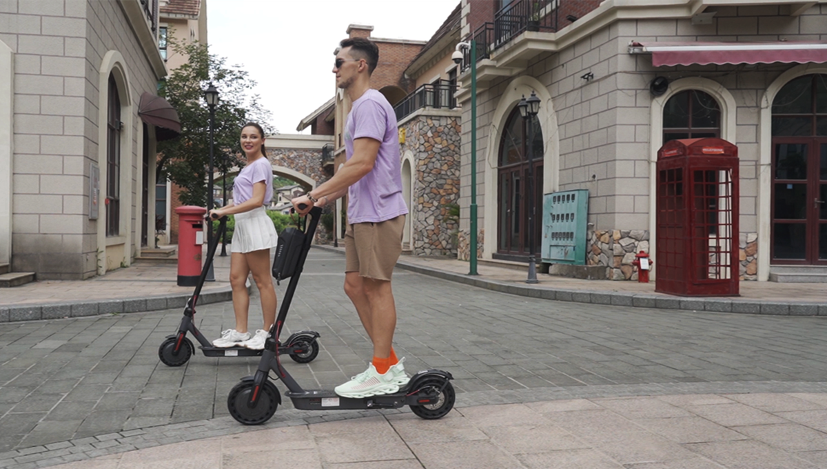 Hiboy S2 Electric Scooter City Commuter with Free Helmet