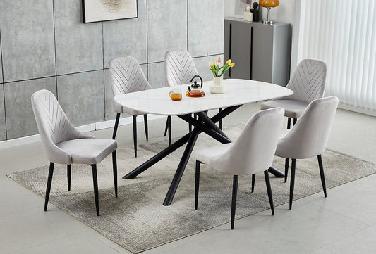 T-1530 C-1531 TABLE CHAIRS