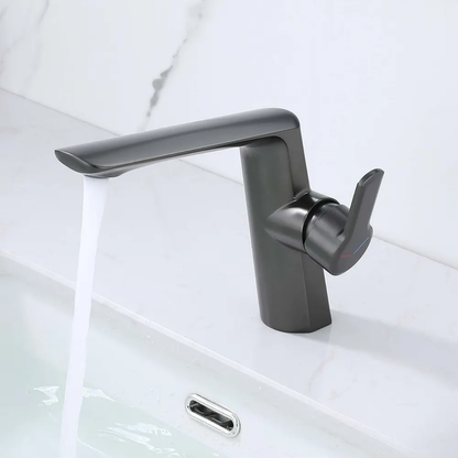 High Quality Single-Hole Hot and Cold Household Brass Faucet Modern Design Deck Mounted Basin Tap Factory Direct Wholesale